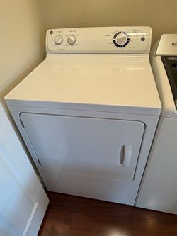 A GE Electric Dryer w/ 6.0 cu. ft. capacity.