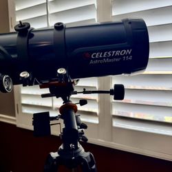  Celestron AstroMaster 114EQ Reflector Telescope - Barely Used, Excellent Condition