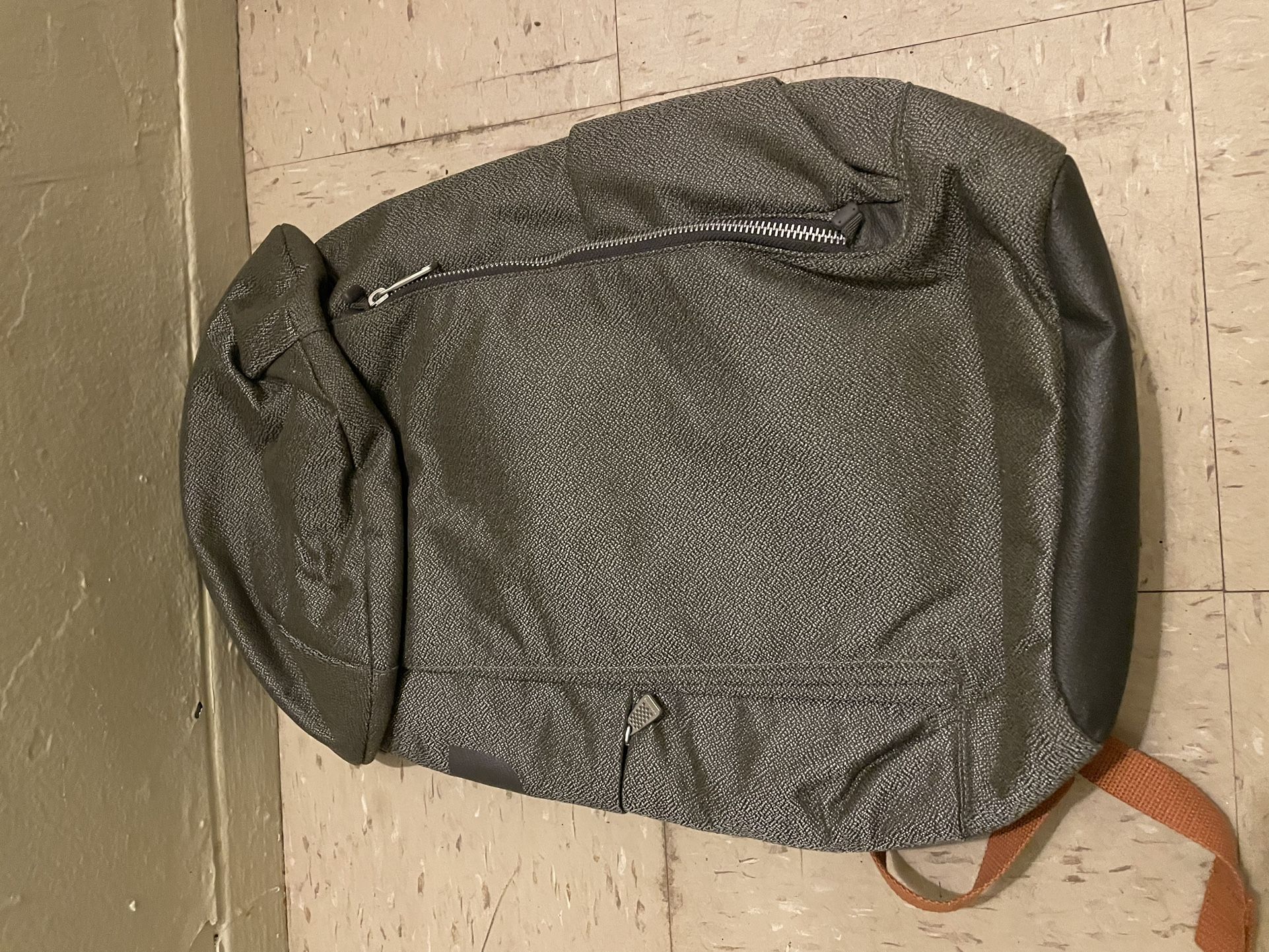 Ultra Olive Back Pack