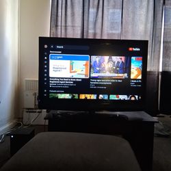 40 Inch TV No Remote Works Great