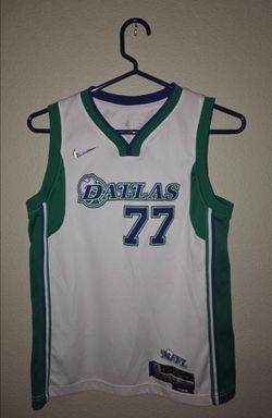 Nike (Dri Fit) - NBA - Dallas Mavericks - City Edition Jersey - Youth: Medium (8/10) - Luka Doncic #77