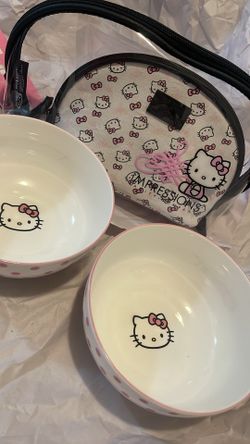Hello Kitty Bowl / Make Up Bag