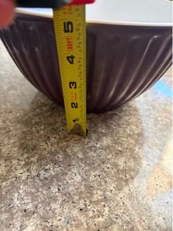 Plastic bowl for salads