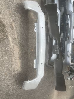 2020-2023 chevy HD2500 front bumper with sensors hold 