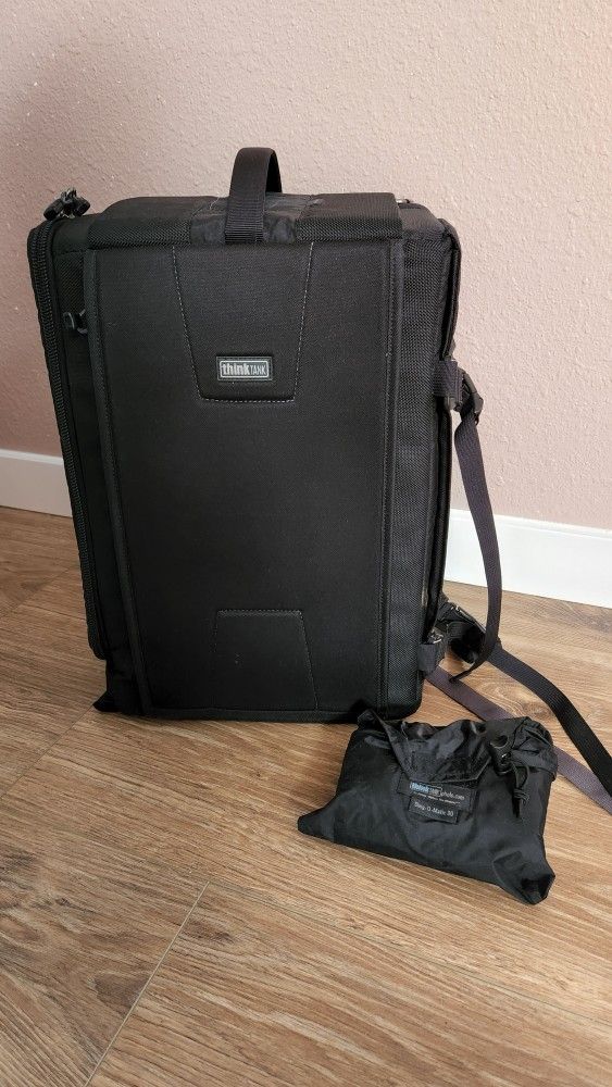 Think Tank Photo Sling-O-Matic 30 Sling Camera Bag (Black) for Sale in