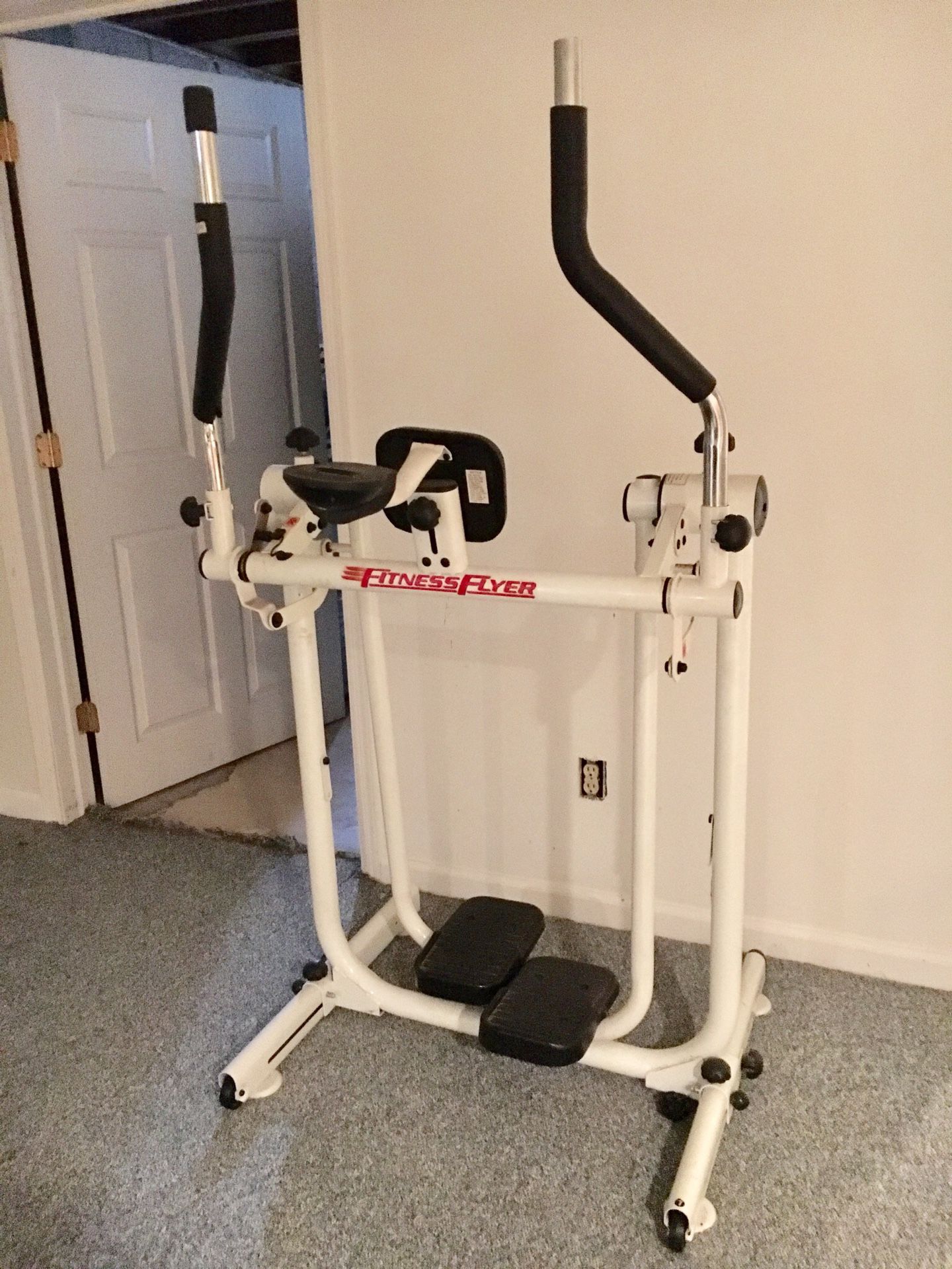 Elliptical exercise fitness equipment