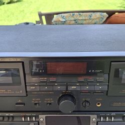 TEAC W-700R Double Casette Deck