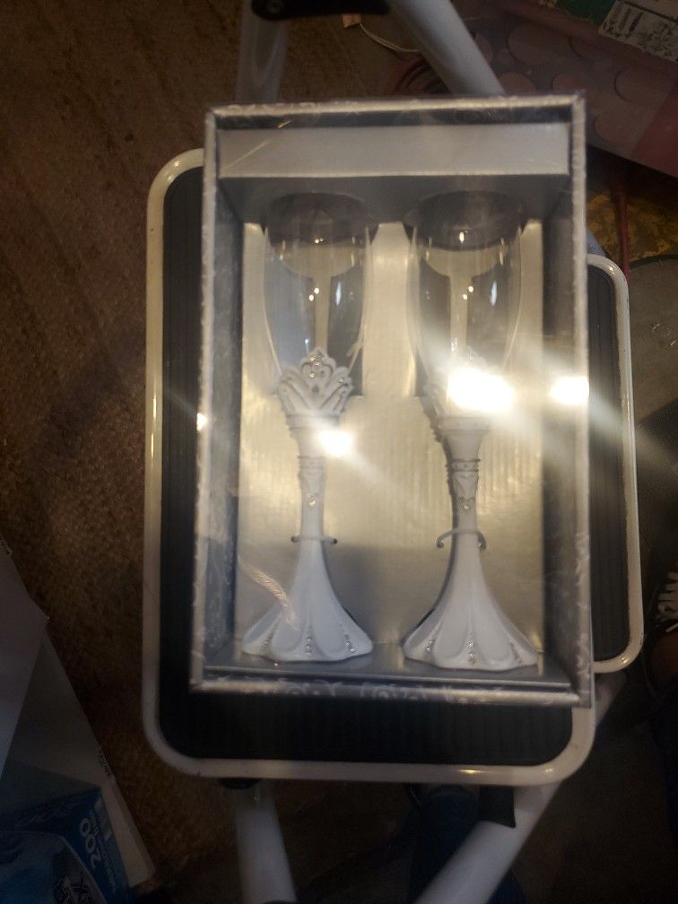 NEW Wedding Champagne Glasses