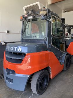 2020 Toyota DIESEL Forklift 8FDU40 9000 LB 