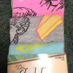 BIOWORLD GOLDEN GIRLS SOCKS 5 PAIR NEW