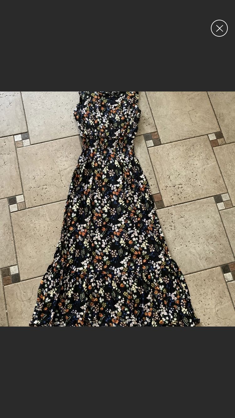 NWT Floral Dress size L