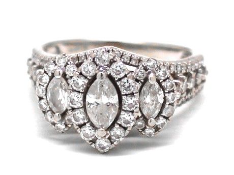 Ladies Diamond/14K White Gold Fashion Ring