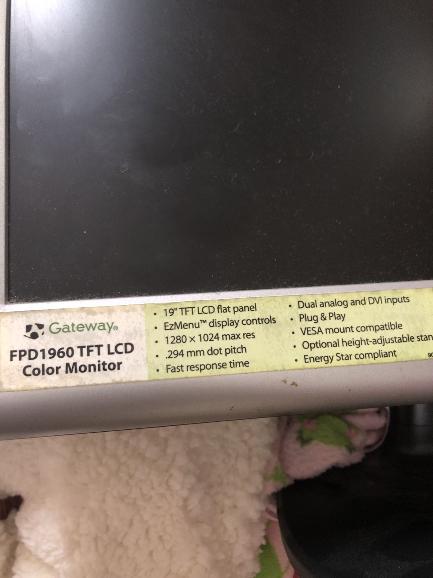 Gateway computer monitor