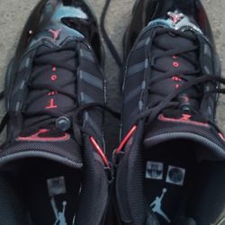 6 Rings Jordans Used Twice Only Obo