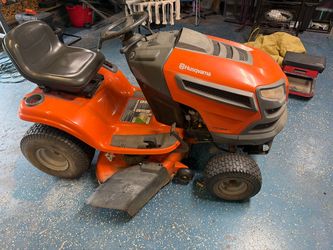 Husqvarna riding lawnmower 42 inch cut