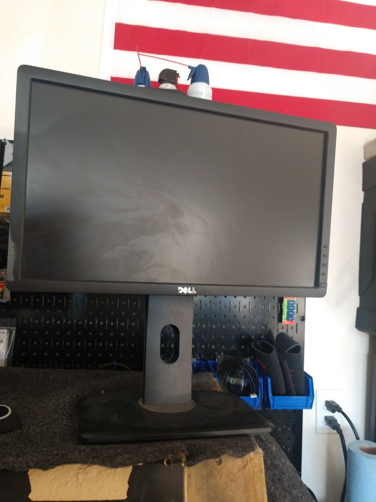 Dell 20 inch computer monitors