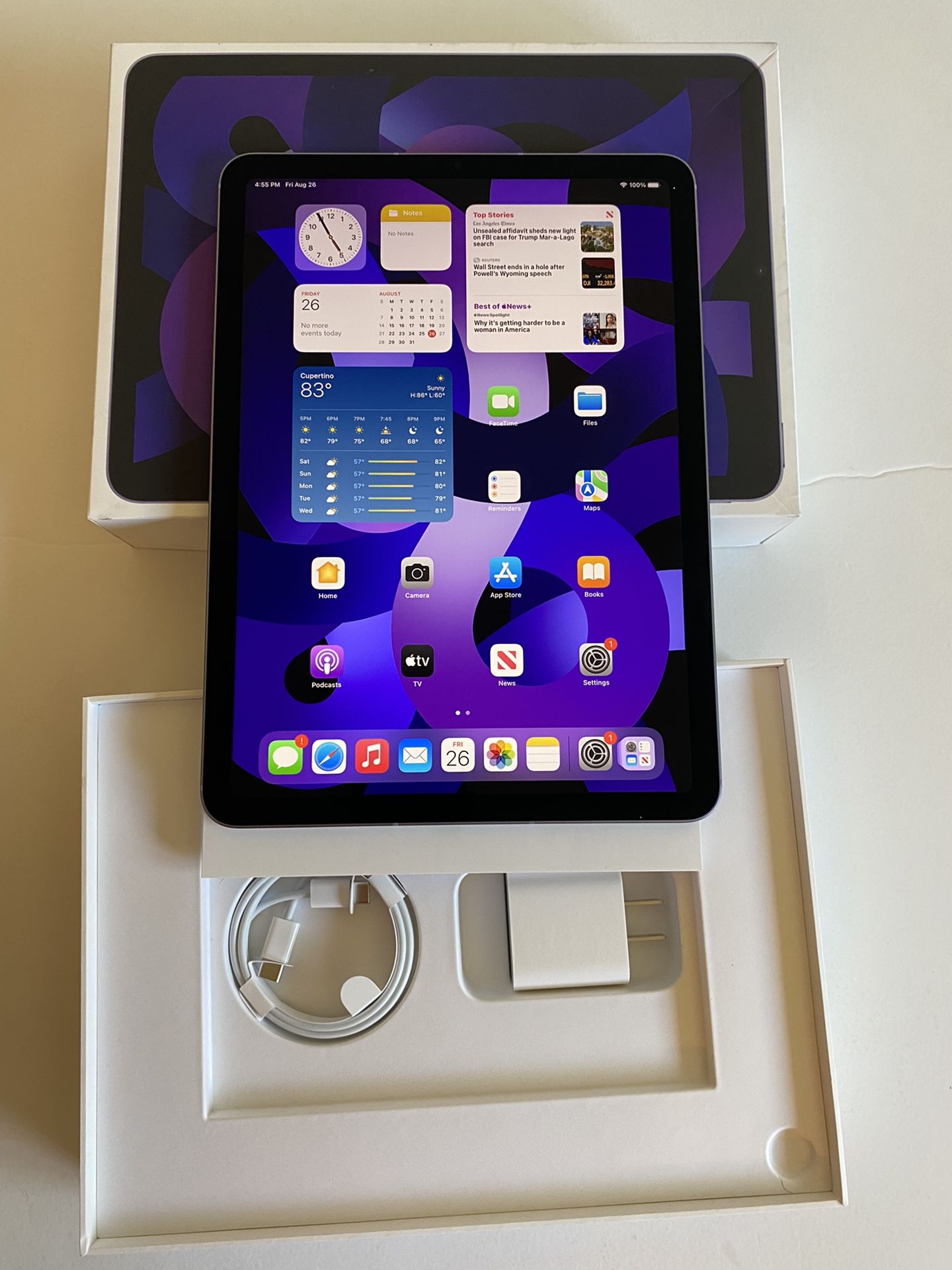 256GB IPad Air 5th Generation (M1 chip/ Latest Model) Wifi +