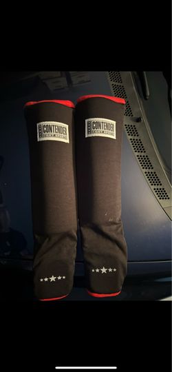 Muay Thai/kickboxing shin guards