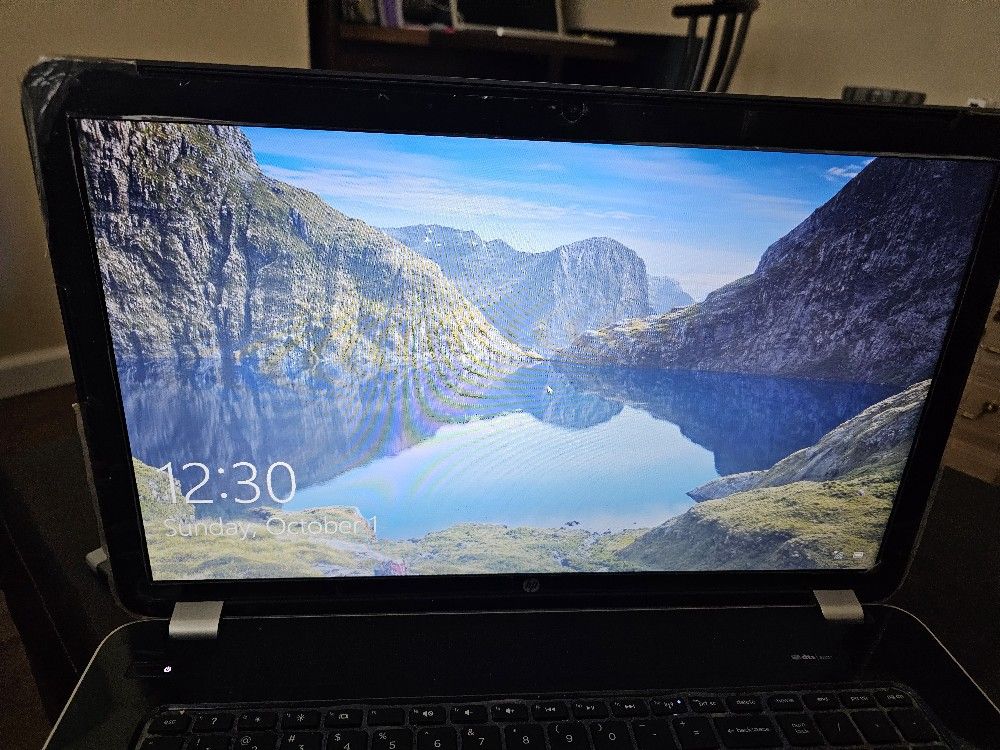 HP Pavilion 17 Laptop HOLIDAY SPECIAL