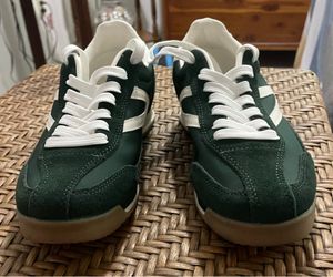 Women’s Tretorn shoes