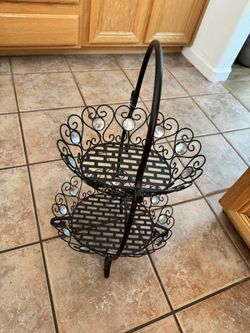 Decor, 2 Tier Standing Basket 