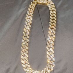 New Simulated Diamond 20 Inch Gold Iced Out Cuban Chain 