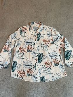 Tropical print button up shirt size M with 3/4 sleeves #tropical #summer
