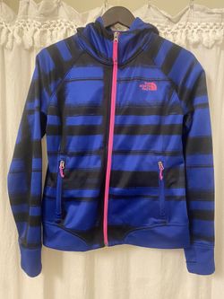 Nike Hoodie Women’s (M)