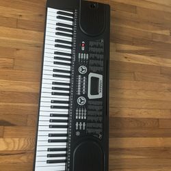 Electronic Keyboard 