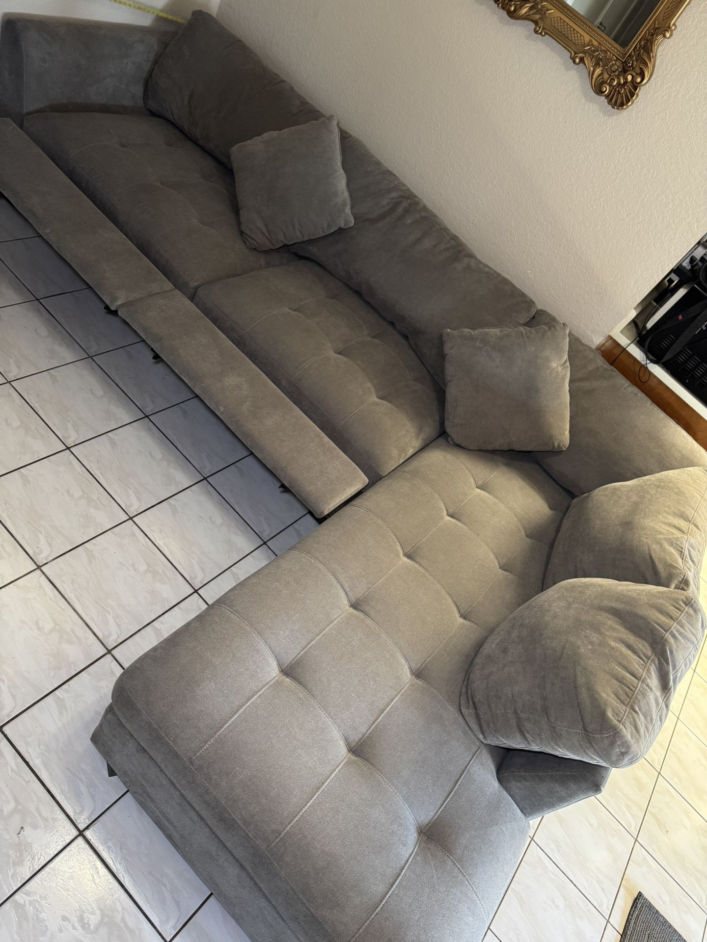Thomasville Sectional Power Footrest Couch