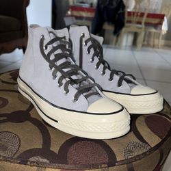 Converse Chuck Taylor All Star High – Gray Men’s 7.5 / Women’s 9.5 – Clean 