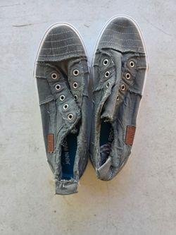 Women's flats