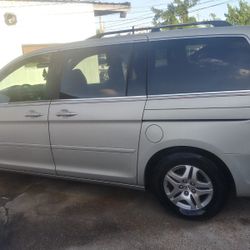 2005 Honda Odyssey