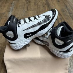 Nike Huarache Mid Metal Baseball Cleats (Sizes Available: 8, 8.5, 9, 12) 