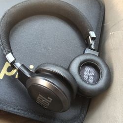 JBL Wireless Headphones 