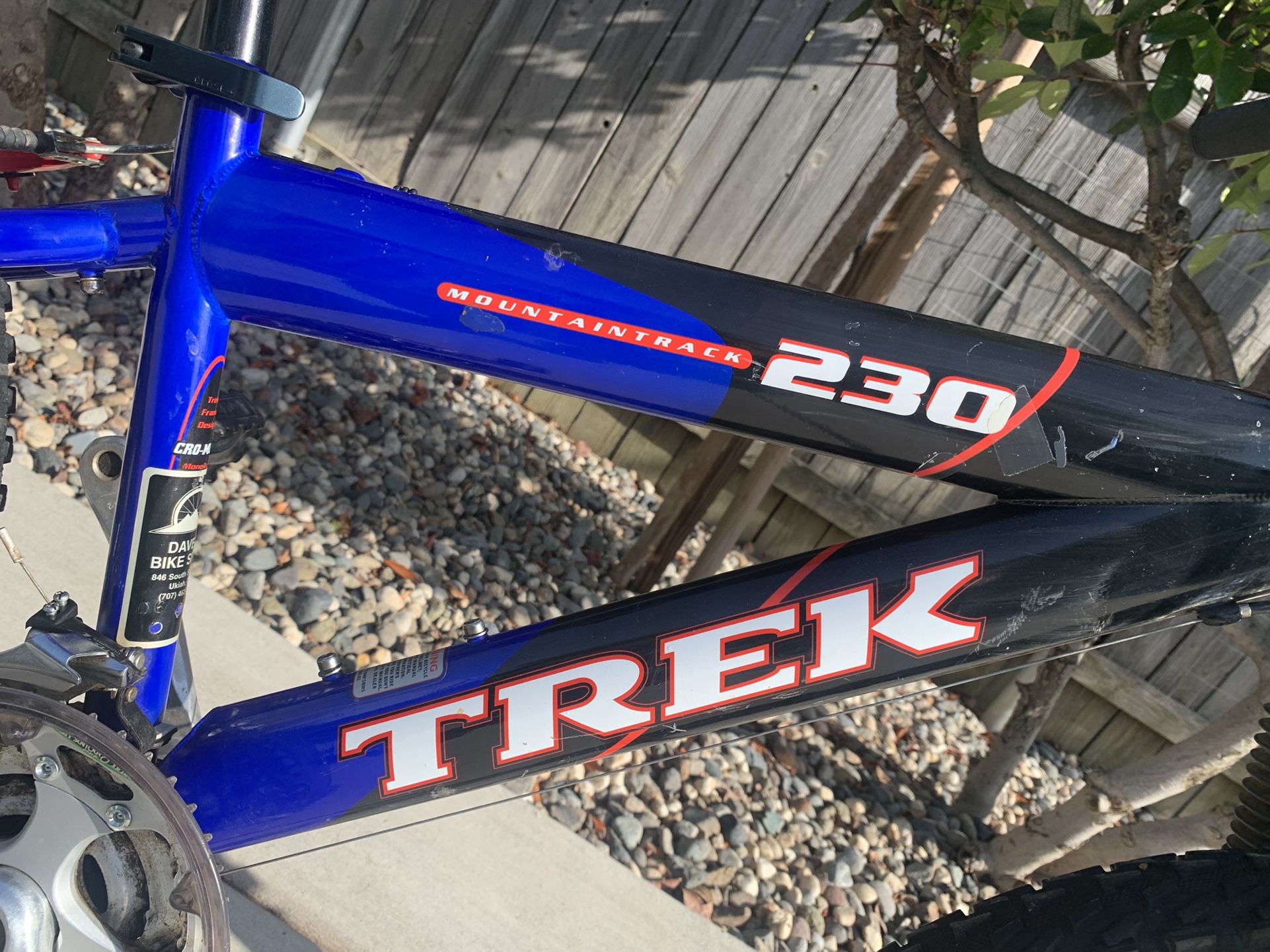 Trek 230 mountain bike deals