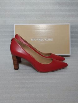 Michael Kors Designer Pumps Heels. New In Box. Red Leather. Size 9 women's shoes. Authentic. Retail $150