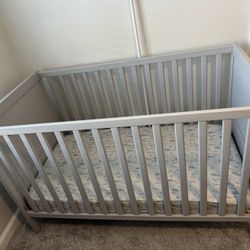 IKEA Sundvik Crib + Graco Mattress