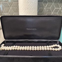 Pearl Necklace Tiffany’s  