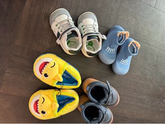 Toddler shoes / size 6 baby boy. Two of them never used $60 only cash