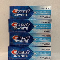Crest 3D White Advanced Arctic Fresh Toothpaste Bundle Set