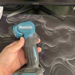 Makita 40v Light 