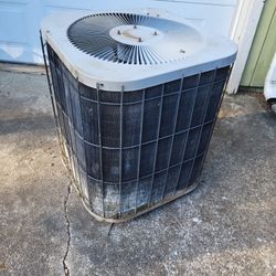 Free Non-Working AC Unit, Scrap Metal