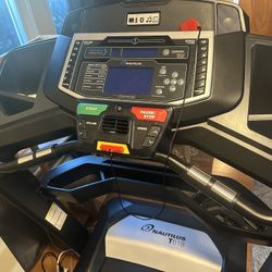Nautilus T618 Treadmill For Sale