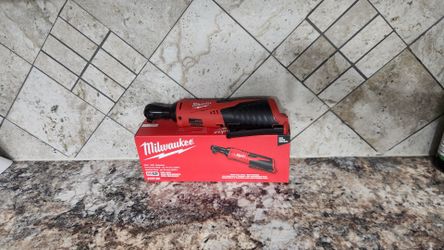 Milwaukee M12 Cordless 3/8 inch Ratchet tool only new