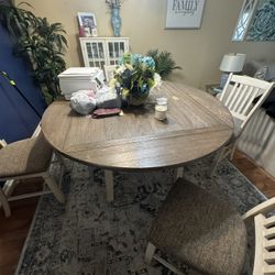 Table With Chairs 