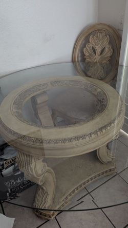 Dining set/4 chairs