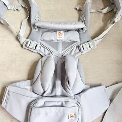 ergobaby OMNI 360 Mesh Baby Carrier