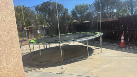 trampoline 10