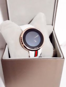 Gucci watch